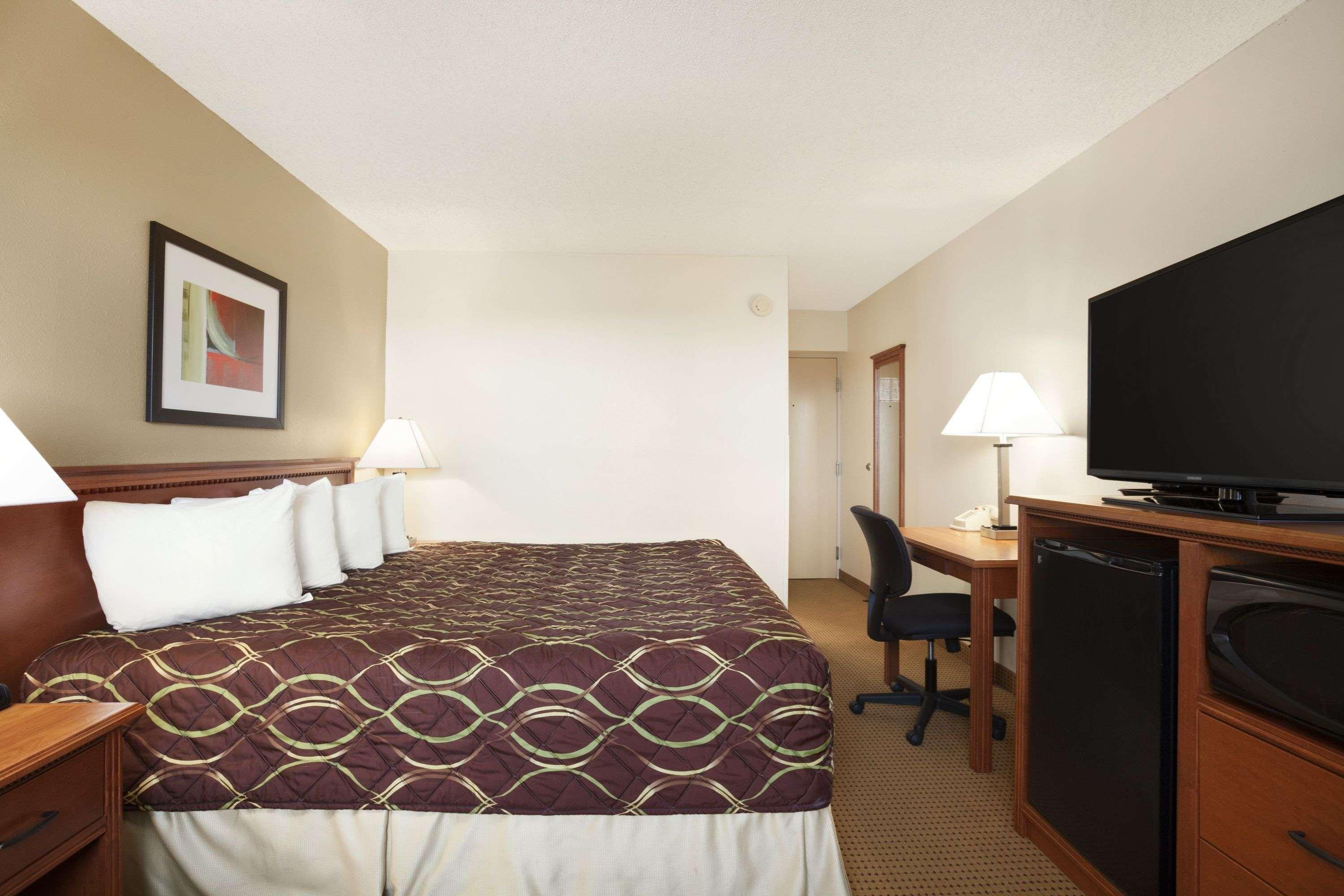 Hotel Super 8 By Wyndham Williston Nd Exterior foto